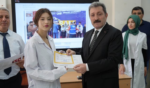 Samsun’da 262 bin öğrencinin karne heyecanı
