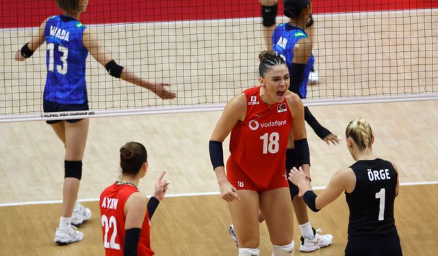 A Milli Kadın Voleybol Takımı, adını finale yazdırdı
