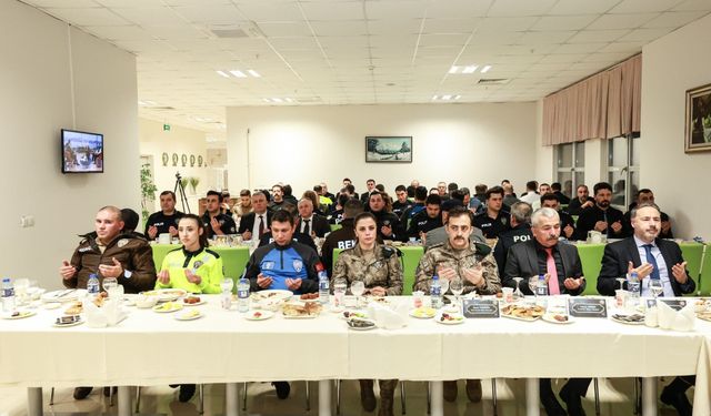 Emniyet teşkilatı iftarda buluştu: 'Samsun'un huzuru için 7/24 görev başındayız'