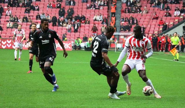 Samsunspor sahasında Beşiktaş ile ile karşılaşıyor