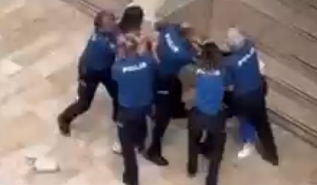 Samsun'da polisin önünde kadın kavgası