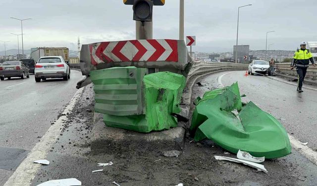 Canik'de viyadükteki kaza maddi hasarla atlatıldı
