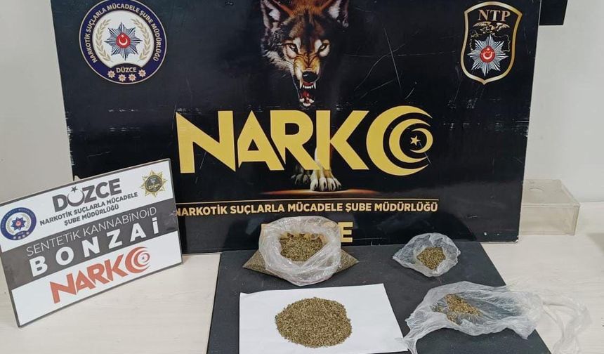 Düzce'de uyuşturucu satıcısı tutuklandı