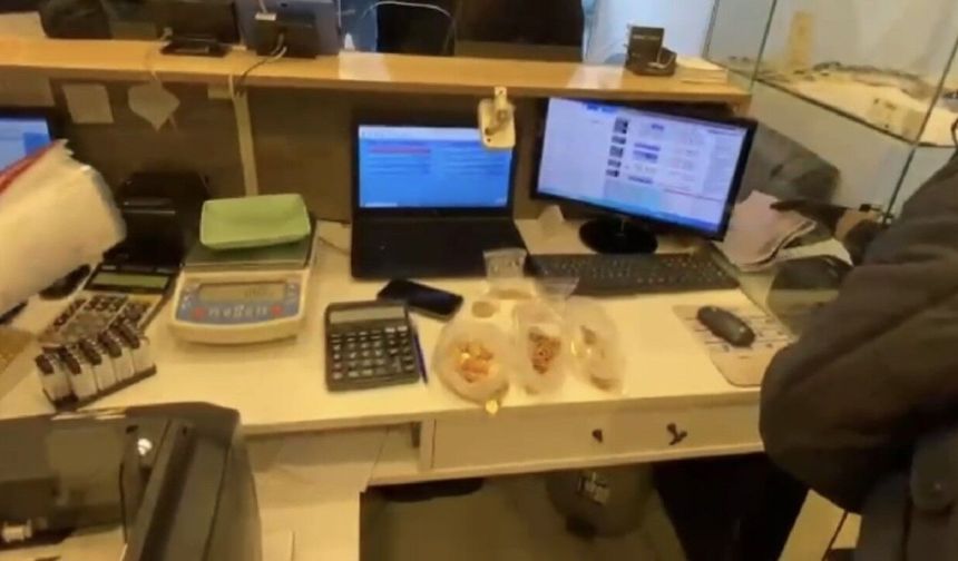 Şok Operasyon: 1.6 Milyon TL Değerinde Sahte Altın Ele Geçirildi!
