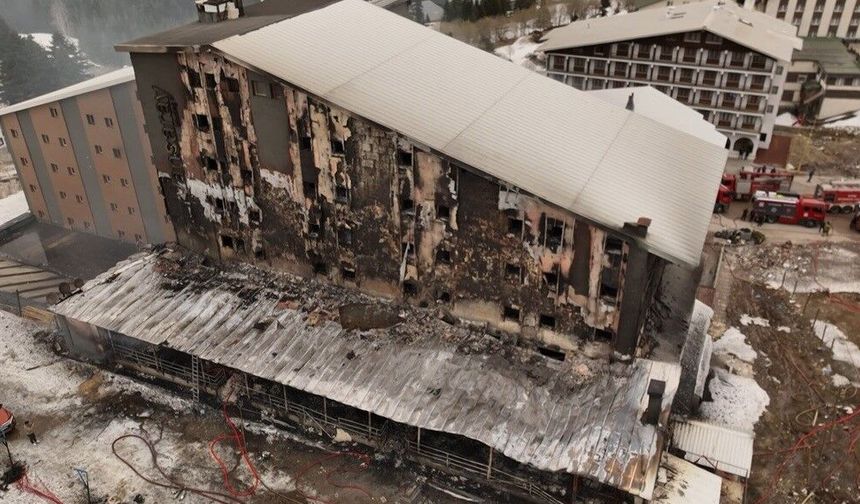 Uludağ’daki Kervansaray Otel'de feci yangın: 3 kişi dumandan etkilendi