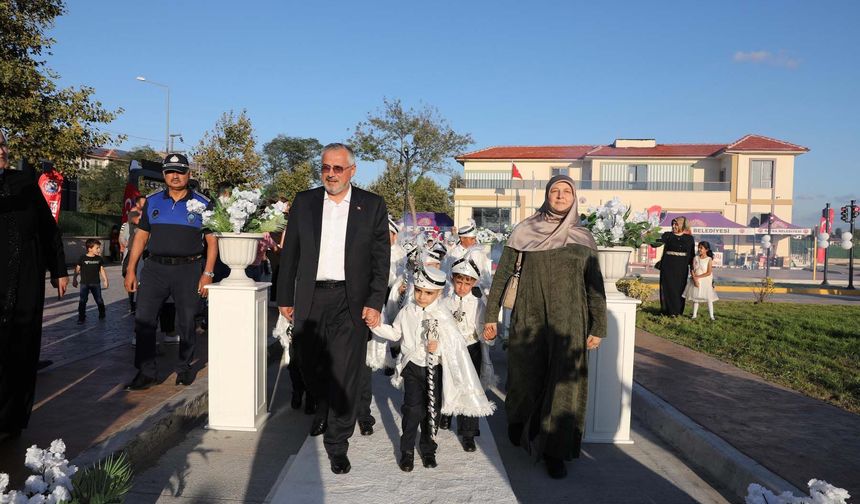 Bafra’da 21. Geleneksel Sünnet Şöleni renkli görüntülere sahne oldu