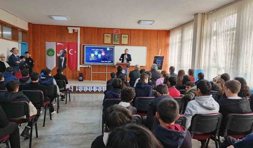 Bafra'da ortaokul öğrencilerine 'dijital güvenlik' eğitimi - kizilirmakgazetesi.com