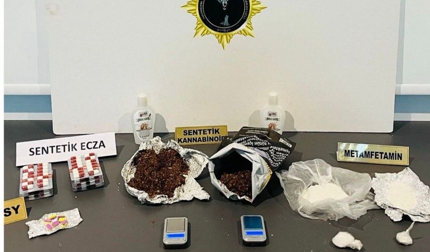 Samsun'da zehir tacirlerine darbe: 3 ilçede 9 gözaltı - kizilirmakgazetesi.com