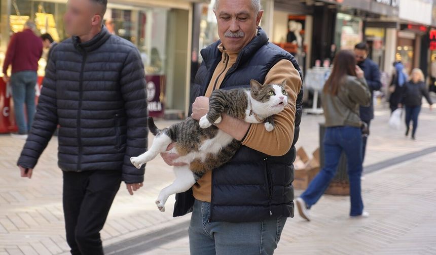 Çarşının 10 kiloluk Prens'i