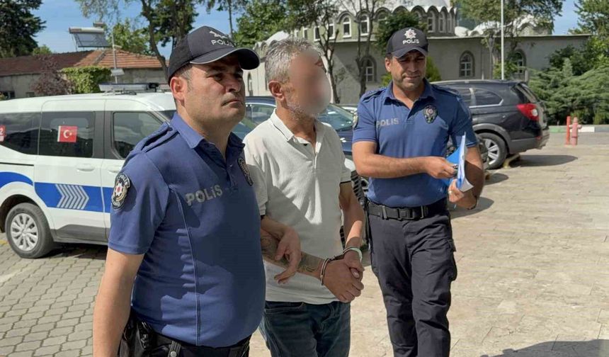 Kavga ettiği şahıs düşerek ağır yaralanınca gözaltına alındı