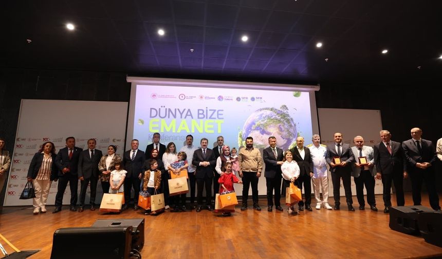 Samsun'da 'Dünya Bize Emanet' konferansı düzenlendi