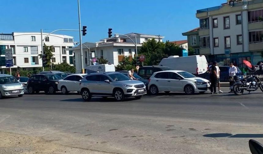 Atakum'da 5 araçlı zincirleme kaza