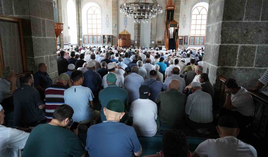 Samsun'da 15 Temmuz şehitleri için Mevlid-i Şerif ve Hatim Duası