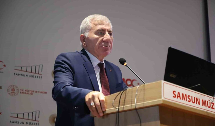 Samsun'da 'Bir Zafer, Bir Şehir, Bir Madalya: 30 Ağustos ve Samsun' paneli