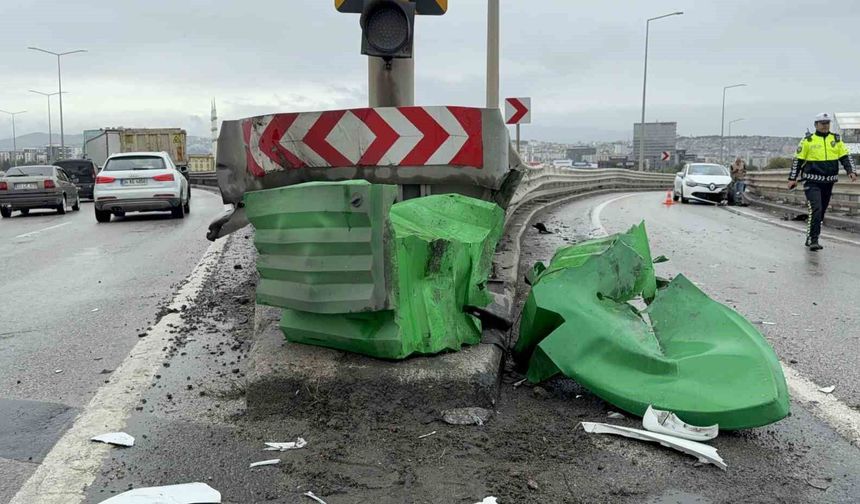 Canik'de viyadükteki kaza maddi hasarla atlatıldı