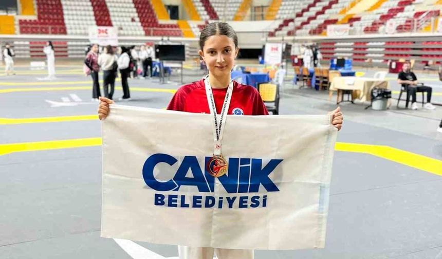 Samsunlu tekvandocu finalde
