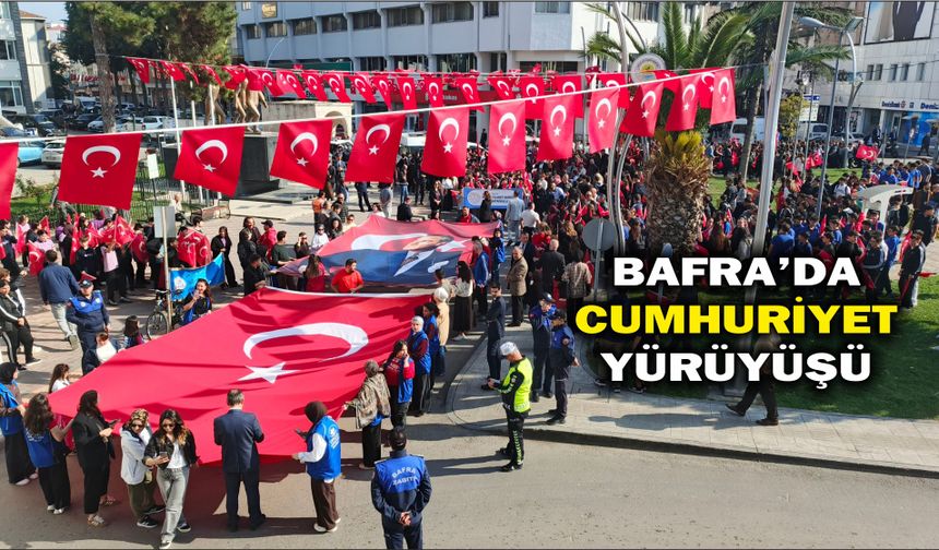 Bafra'da 'Cumhuriyet Yürüyüşü'