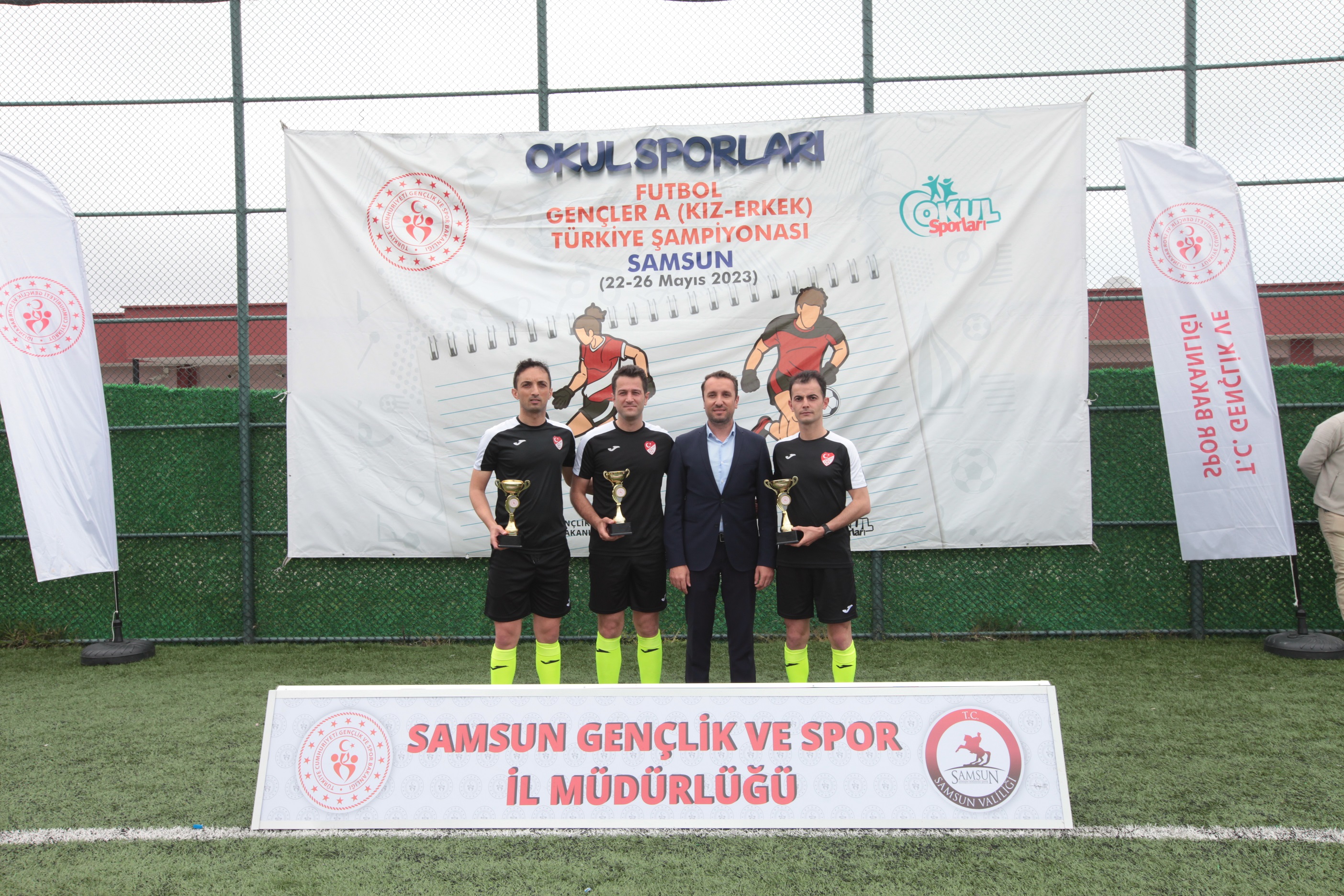 İstanbul Özel Merter Final  Anadolu Lisesi Türkiye şampiyonu