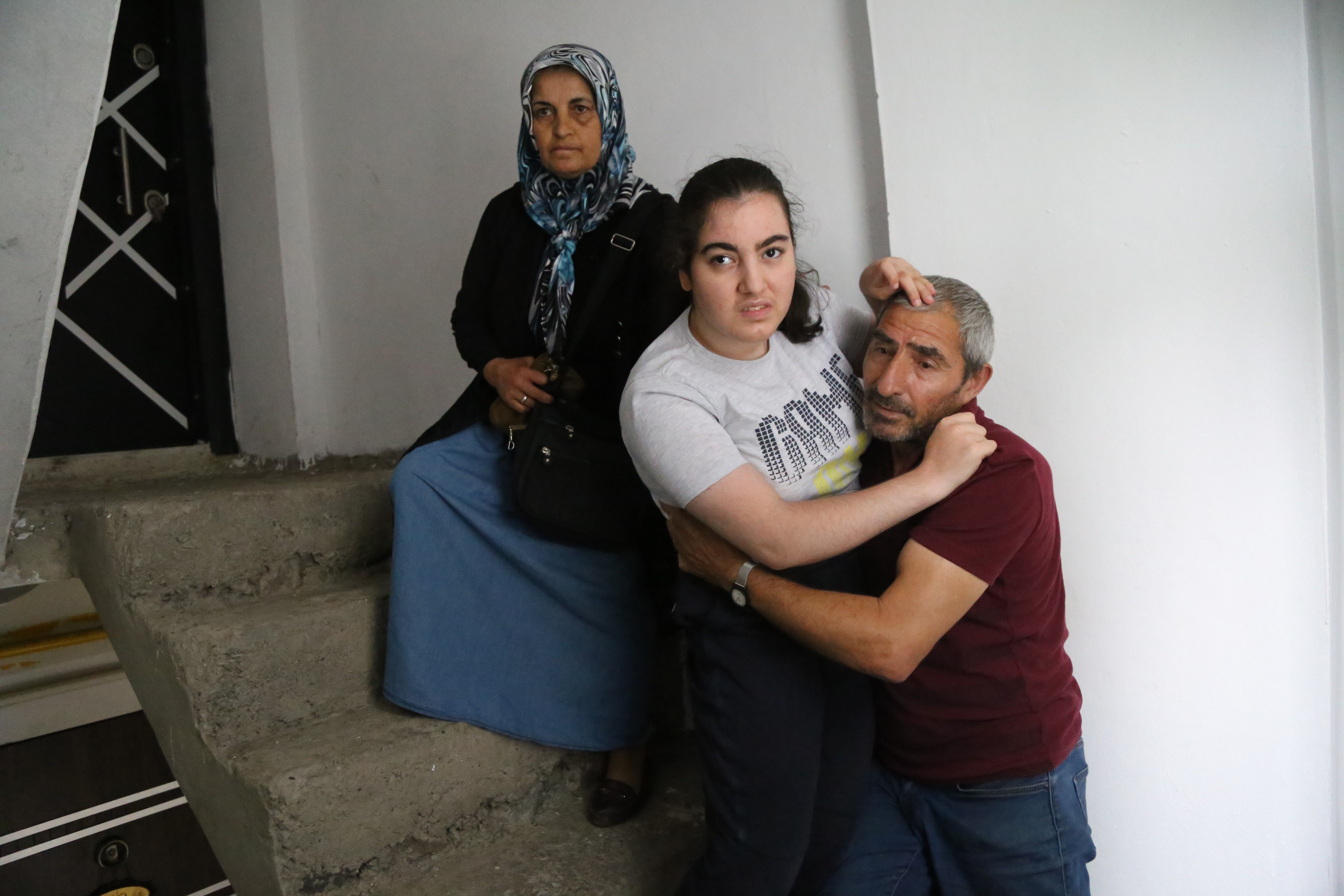 Artvinli Engelli Elif Sude’nin okuma azmi