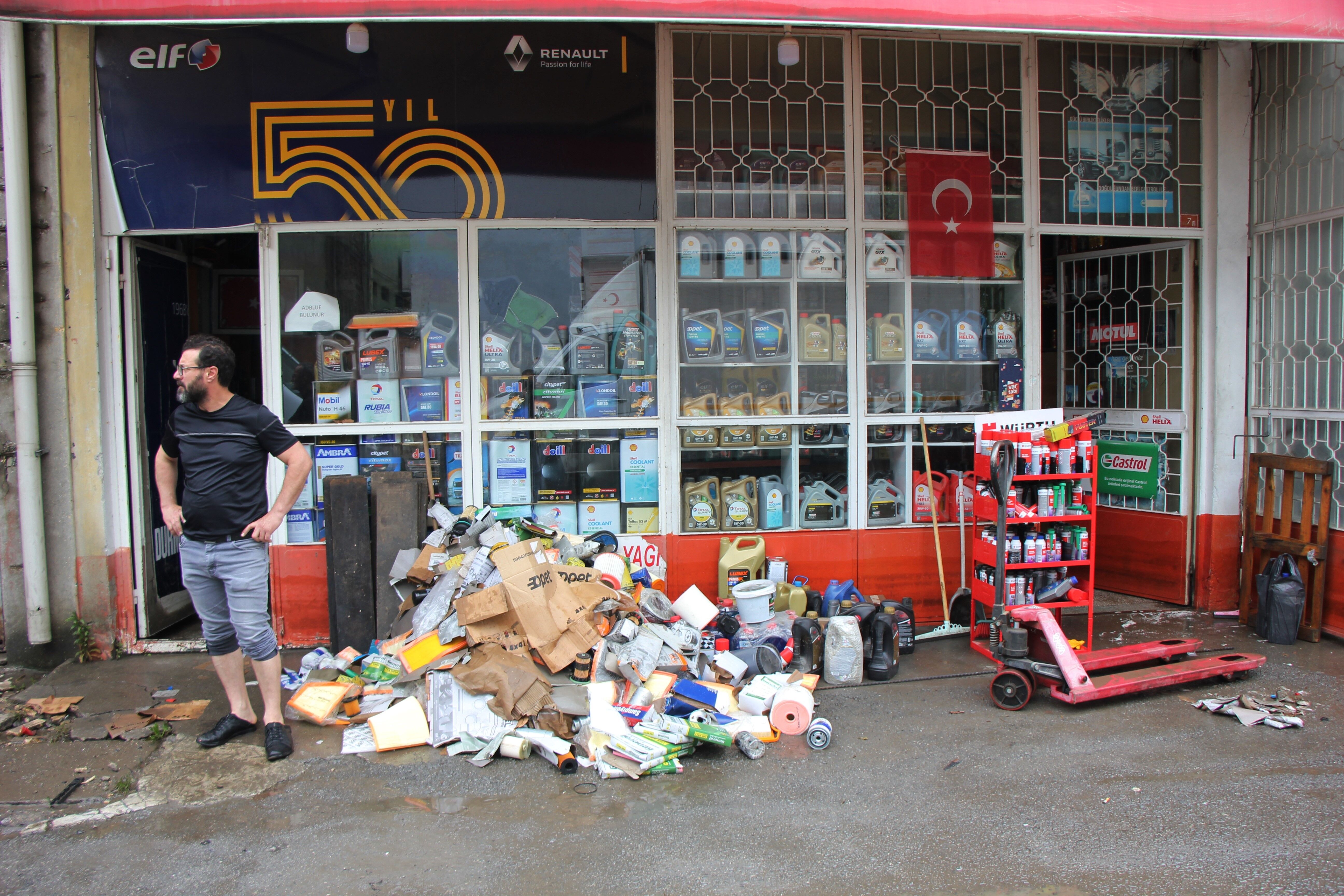 Samsun'da selin vurduğu sanayide yaralar sarılıyor