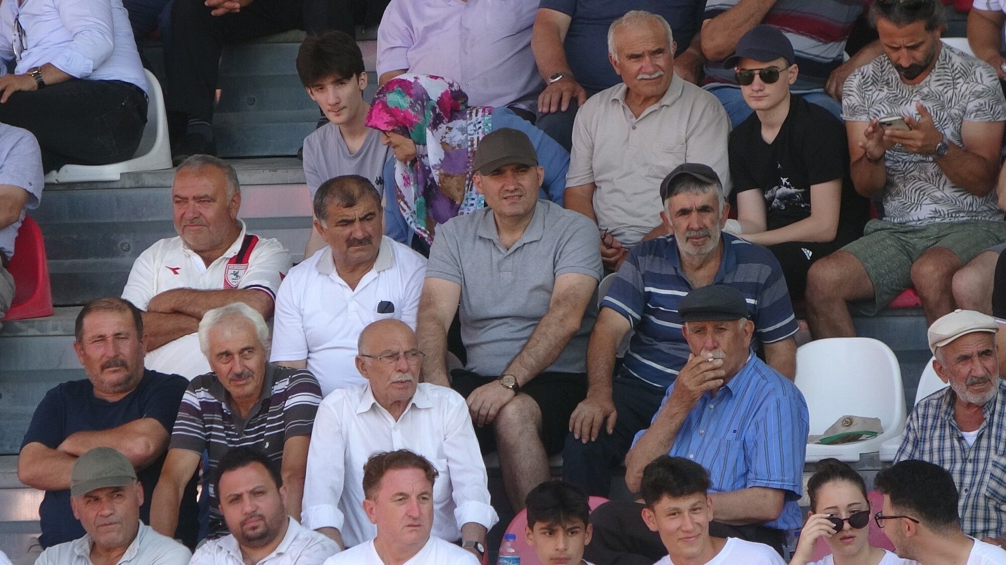 Alaçam güreşlerinde başpehlivan Yusuf Can Zeybek