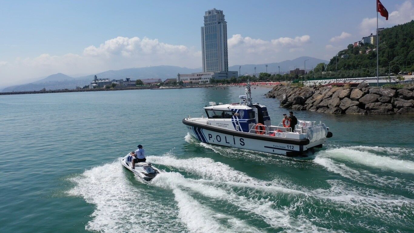 Samsun Emniyetin su altı ve su üstü gözleri