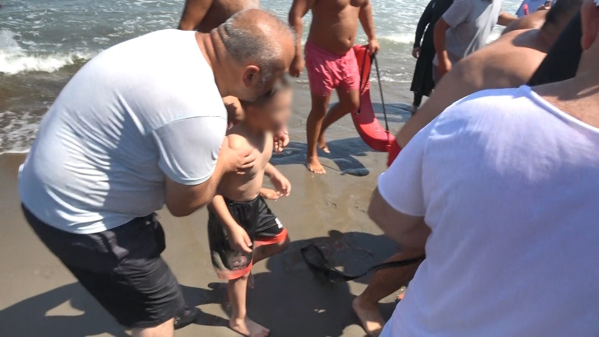 Samsun'da aynı aileden 5 kişi boğulma tehlikesi atlattı