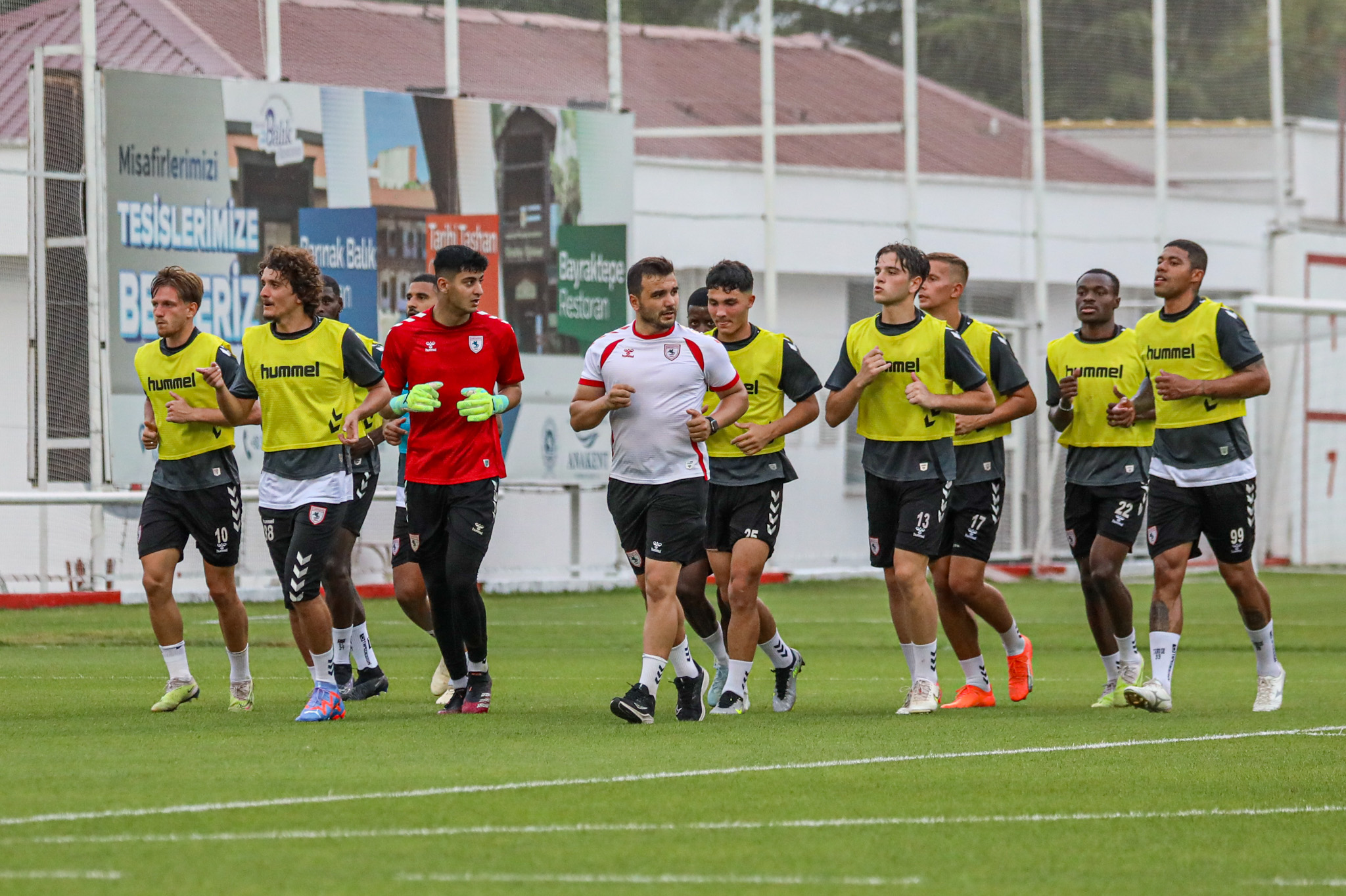 Samsunspor'da yeni sezon hazırlıklar devam ediyor