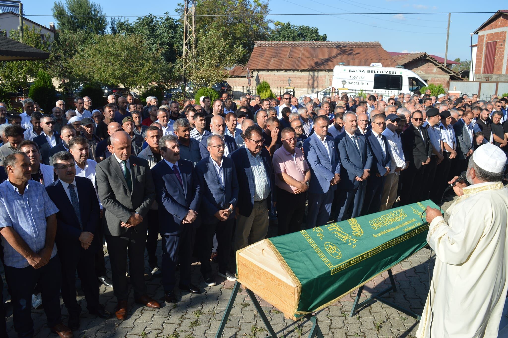 Hacı Neşat Aşcı Dualarla Son Yolculuğuna Uğurlandı