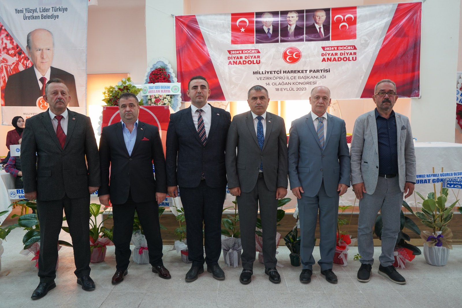 MHP Vezirköprü ilçe kongresinde Ahmet Aslan başkan seçildi