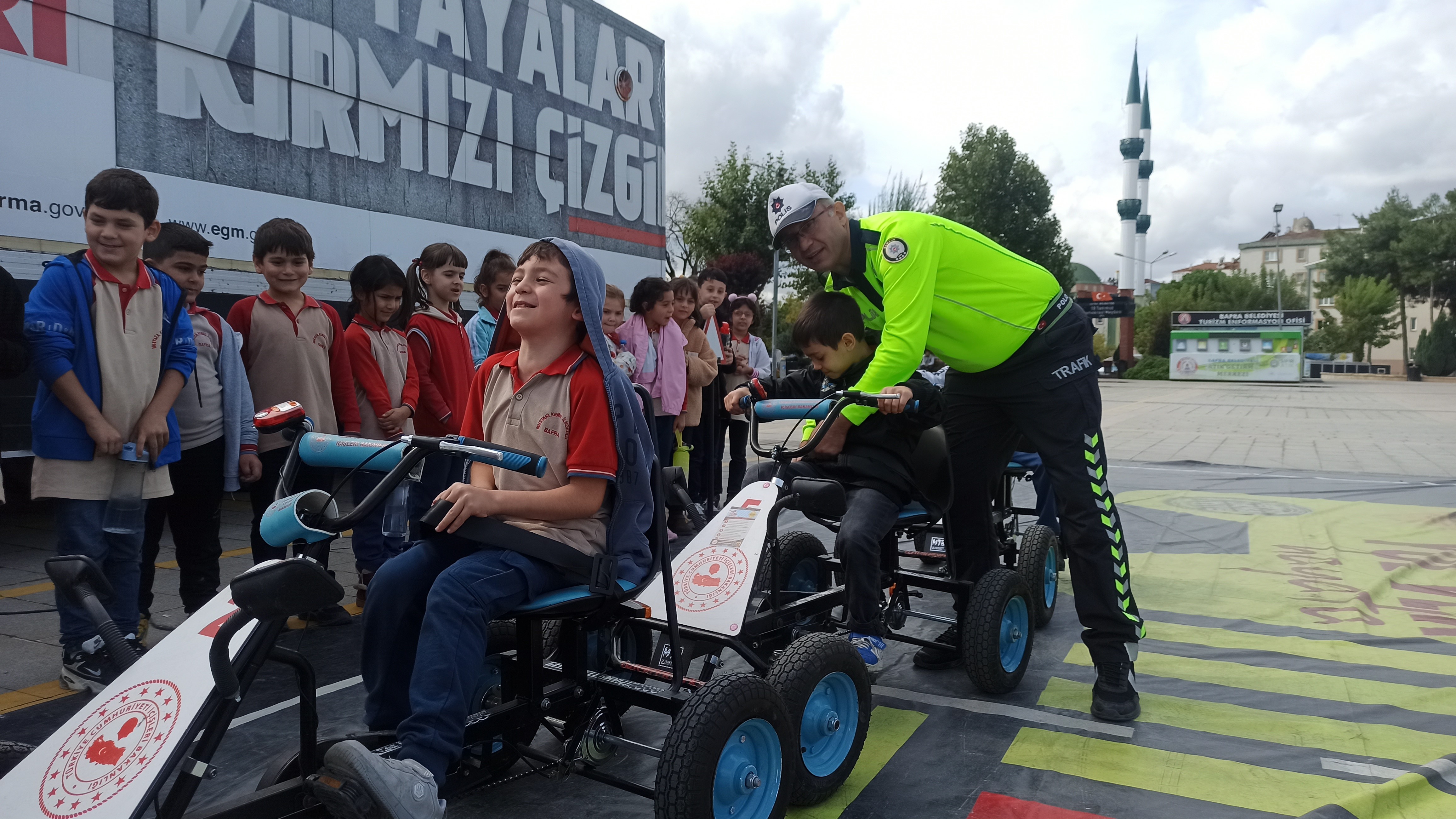 Bafra'da Minik öğrencilere trafik eğitimi