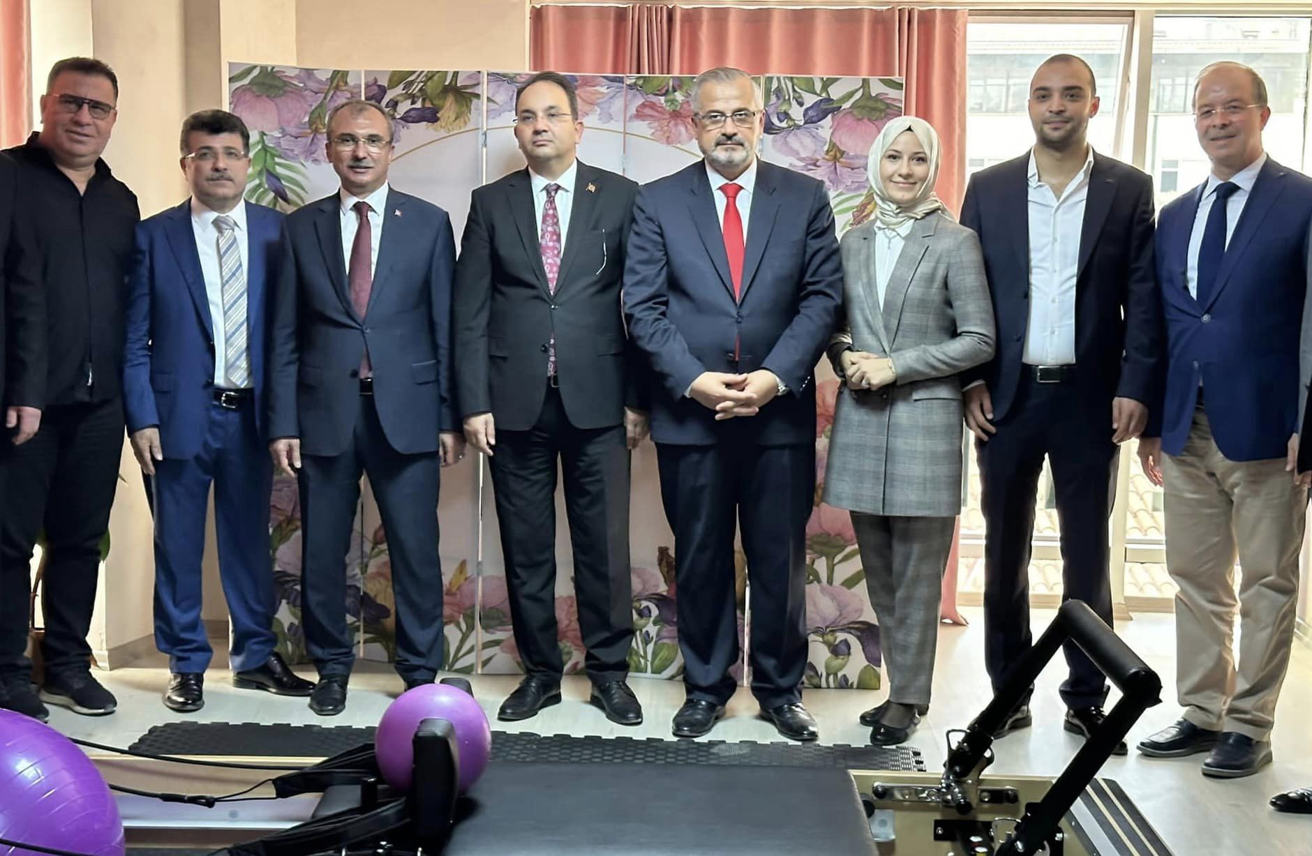 Fizyoterapist Mücella ve Rehabilitasyon Merkezi açıldı