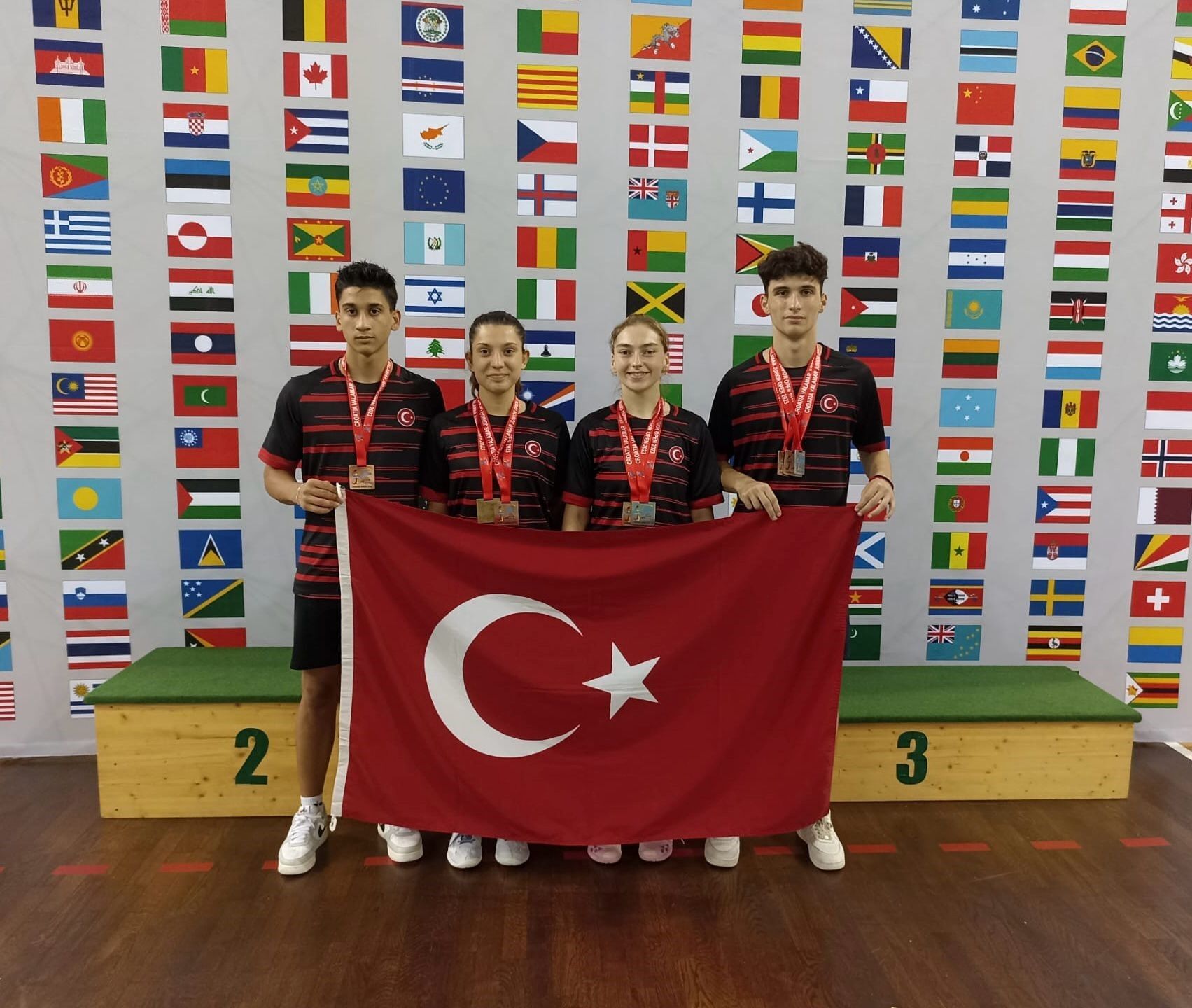 Samsunlu sporcular şehre 13 madalya ile döndü