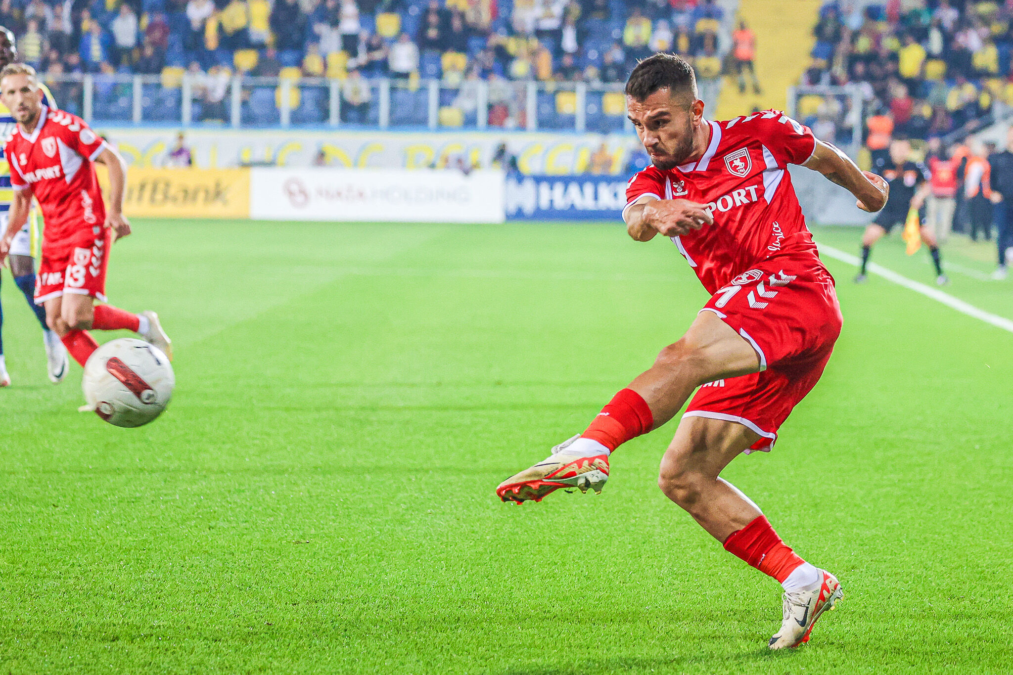Samsunspor Yine Kazanamadı: 2-0 mağlup oldu