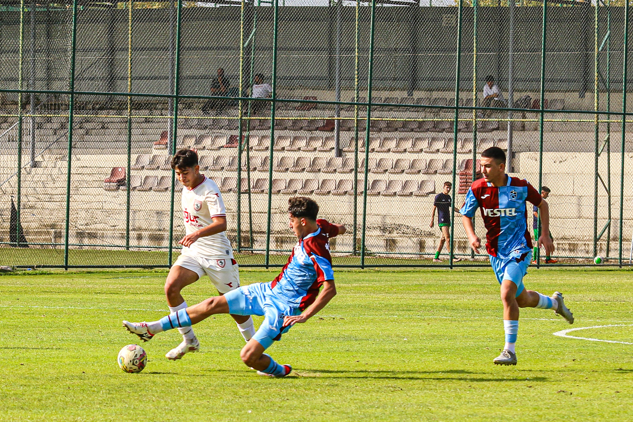 Yılport Samsunspor U19 takımı; Trabzonspor A.Ş U17  takımına 2-1 mağlup oldu
