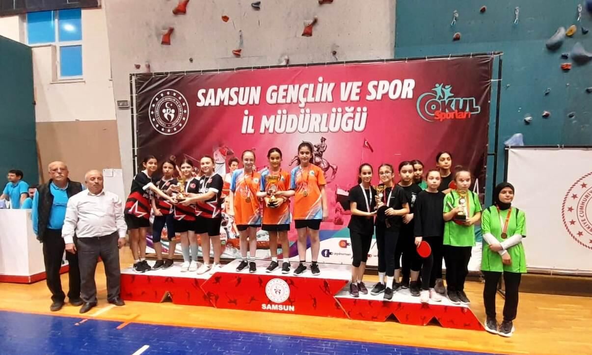 Küçükler Takım ve Gençler Masa Tenisi İl Birinciliği son erdi