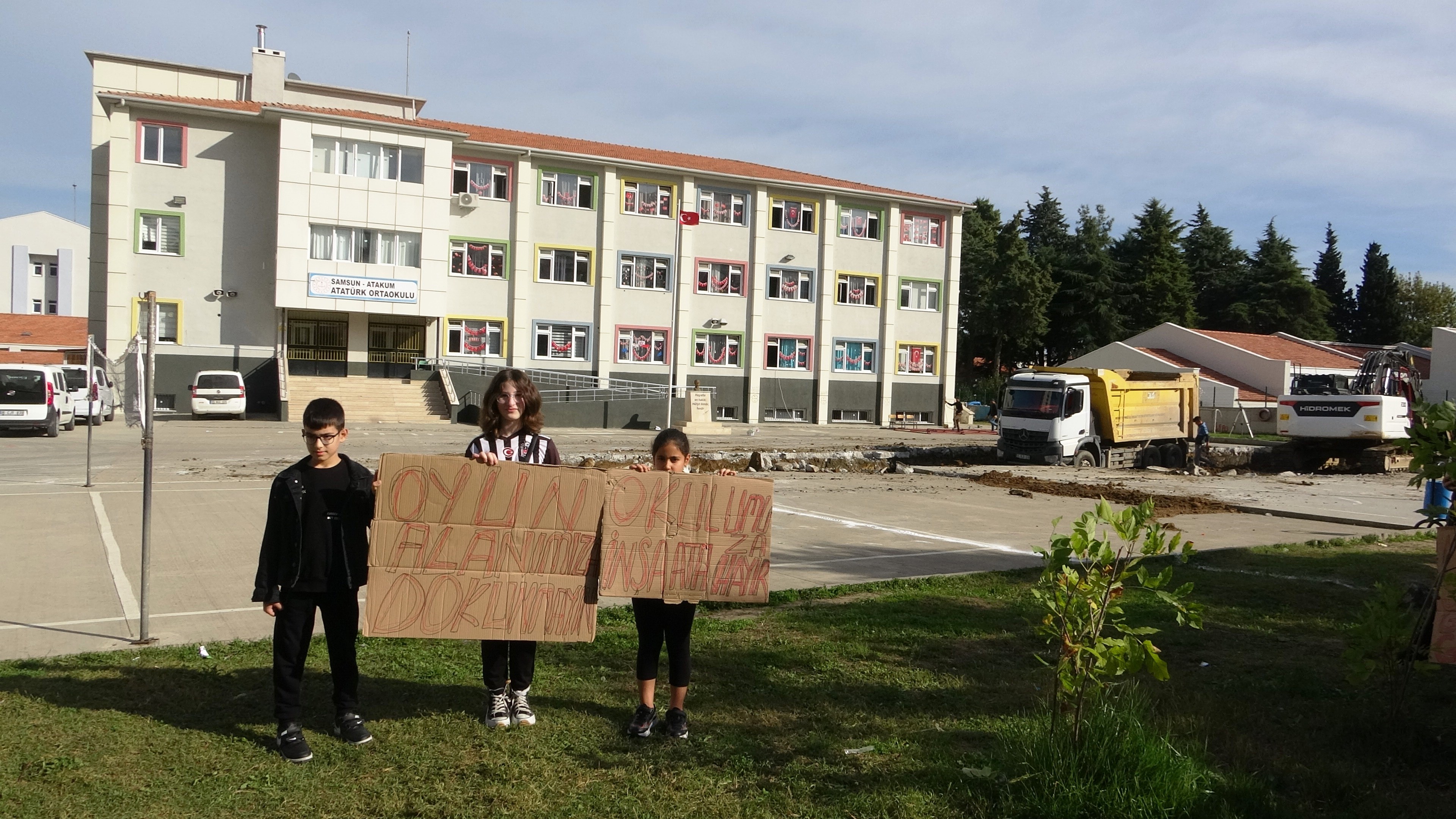 Samsun'da Ortaokul bahçesine yapılan anaokuluna velilerden tepki