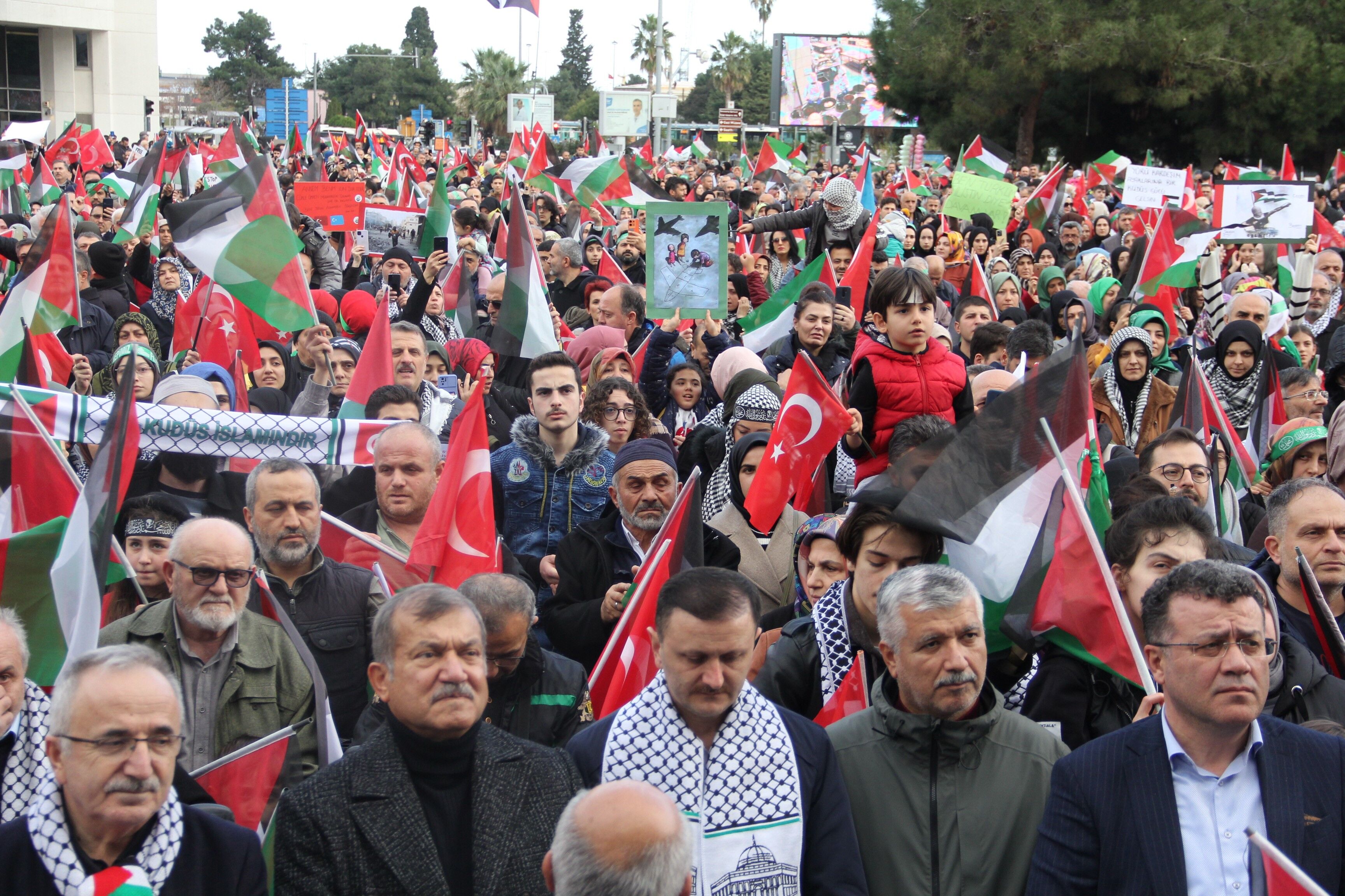 Samsun'da Filistin'e destek yürüyüşü yapıldı