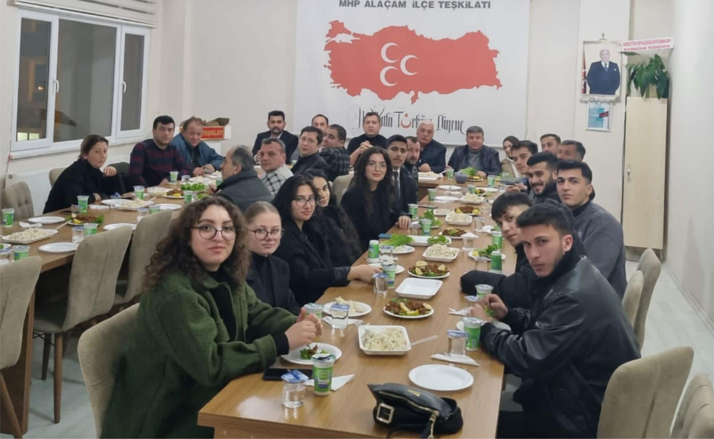 Mhp Alaçam Belediye Başkan Adayı Ramazan Özdemir Üniversite Öğrencileri İle Buluştu1