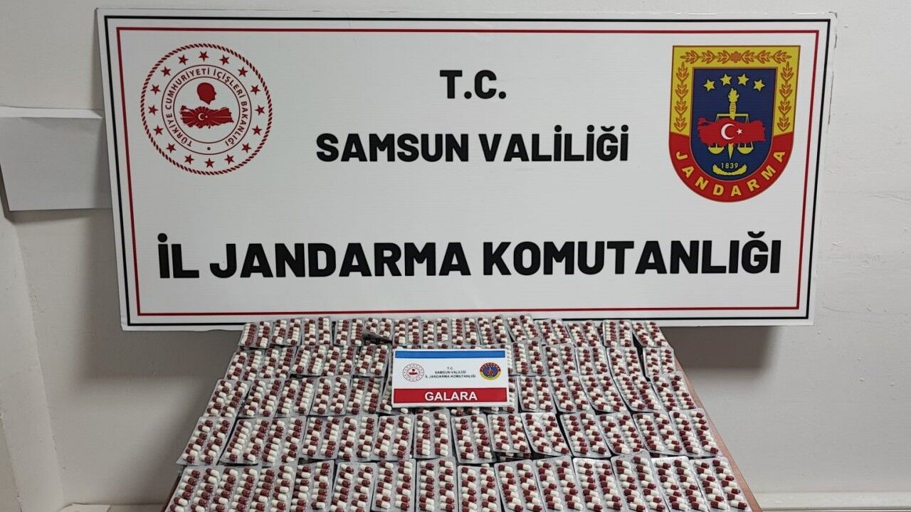 Samsunda Jandarma 2 Bin 872 Adet Sentetik Ecza Ele Gecirdi 20240113 A W119334