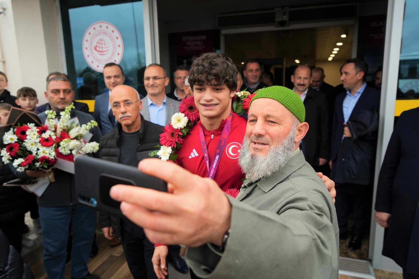 Avrupa Şampiyonu Alperen Berber Memleketi Samsun'da Coşkuyla Karşılandı1