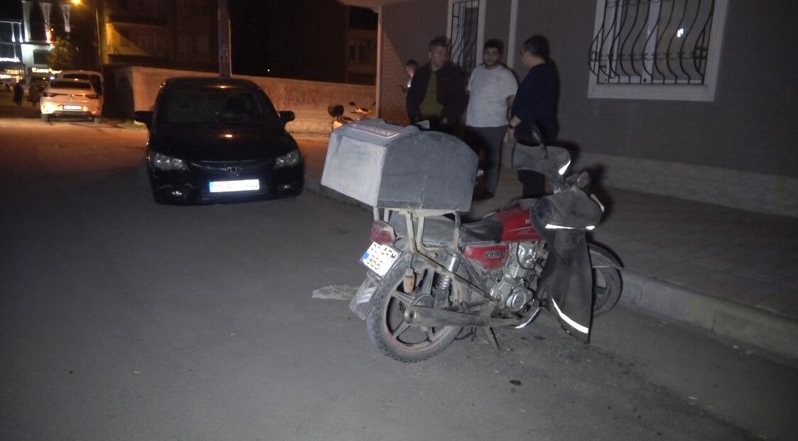 Bafra'da Otomobil Ile Motosiklet Çarpıştı 1 Yaralı (2)
