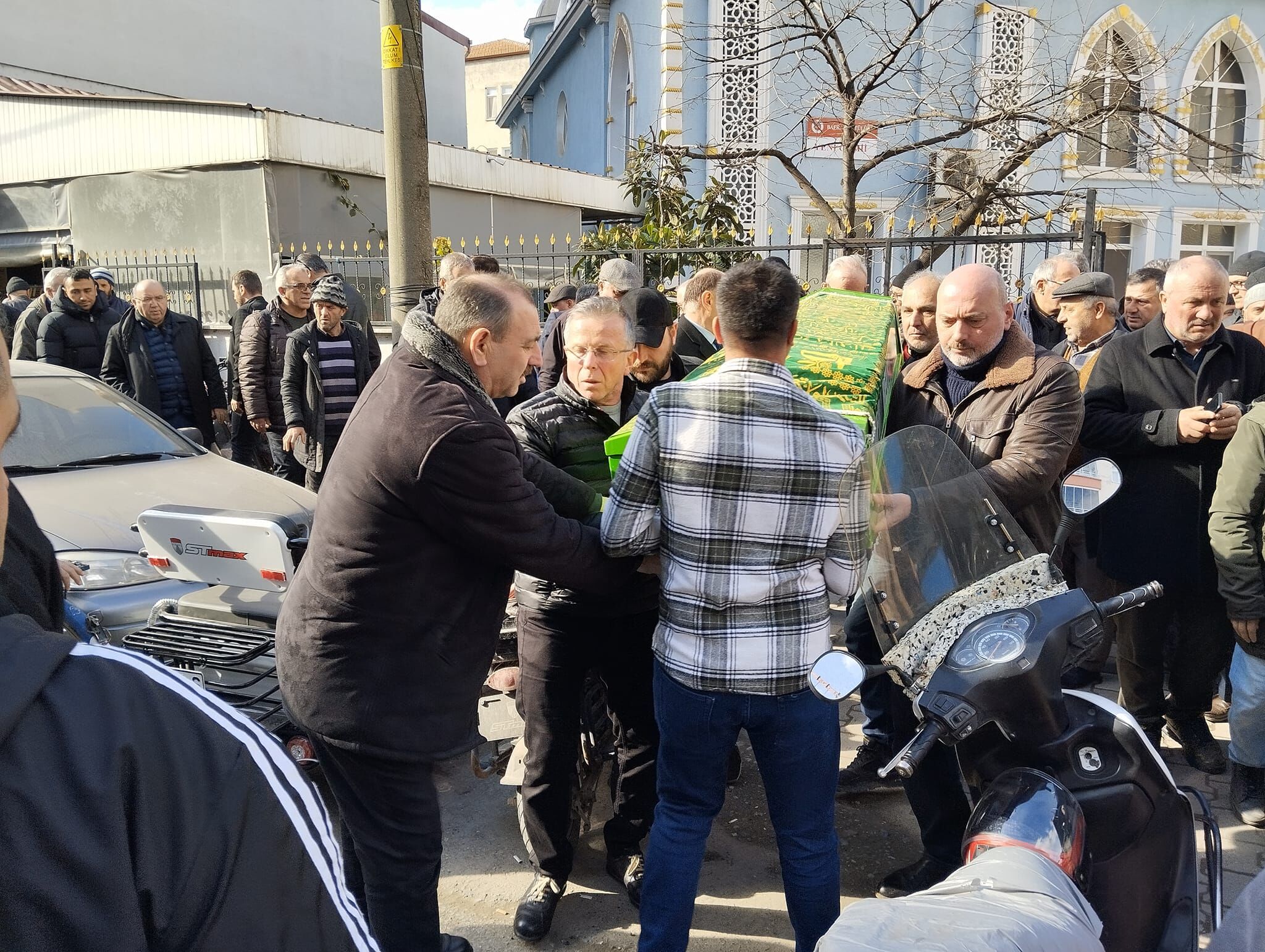 Saki̇ne Bayraktar Son Yolculuğuna Uğurlandı (5)