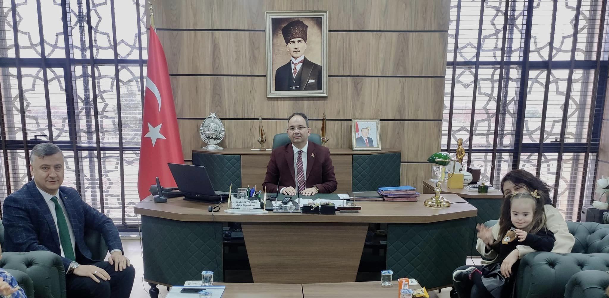Bafra Özel Eğitim Anaokulu'ndan Bafra Kaymakamı Ertürkmen'e Ziyaret (1)