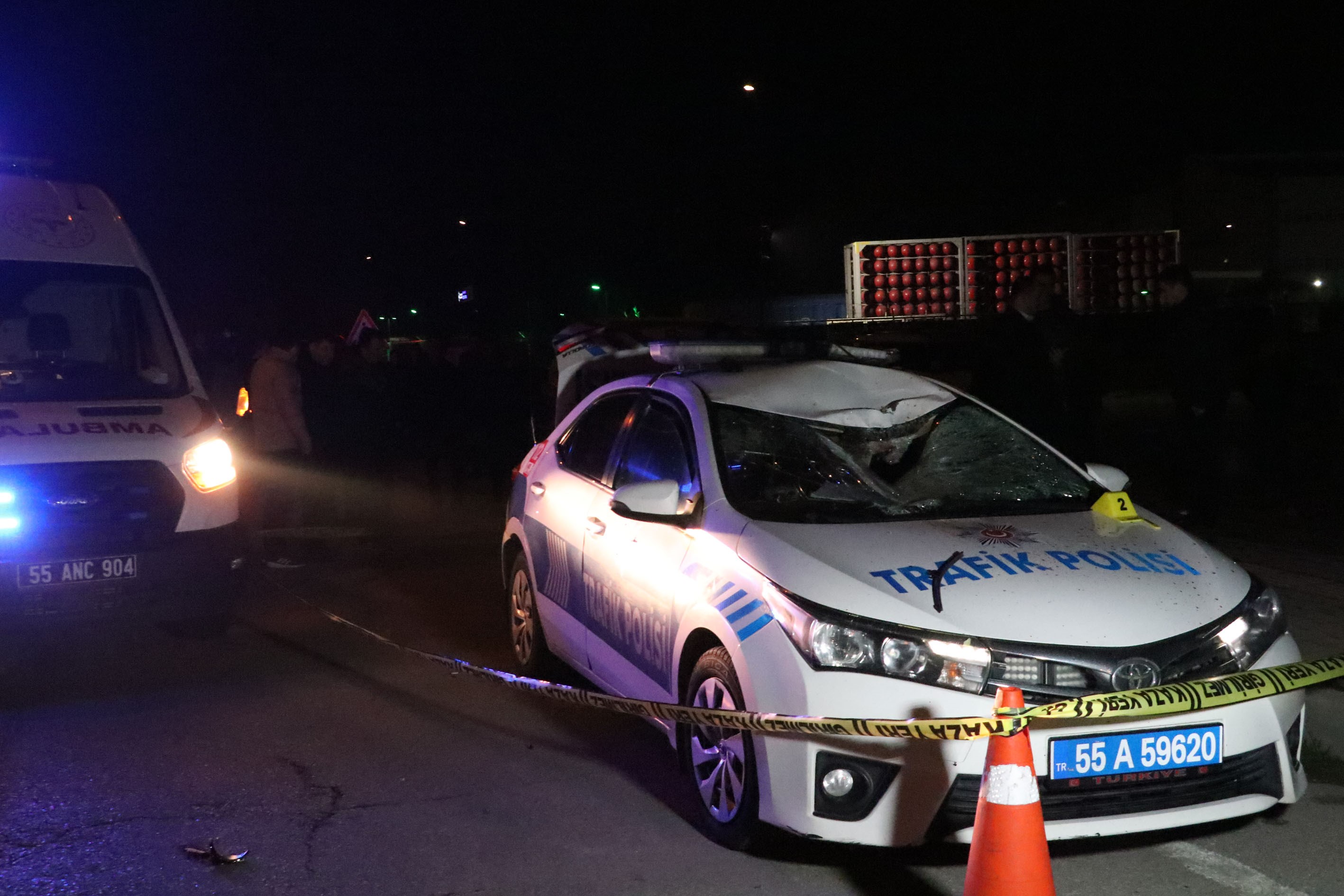 Kazadan Kaçan Otomobilin Çarptığı 1 Polis Şehit Oldu, 1 Polis Yaralandı (3)