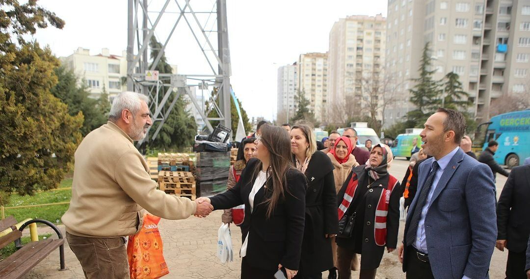 Özlem Maraş’tan Büyük Atakum Buluşmasi Ve İftar Daveti̇ (2)