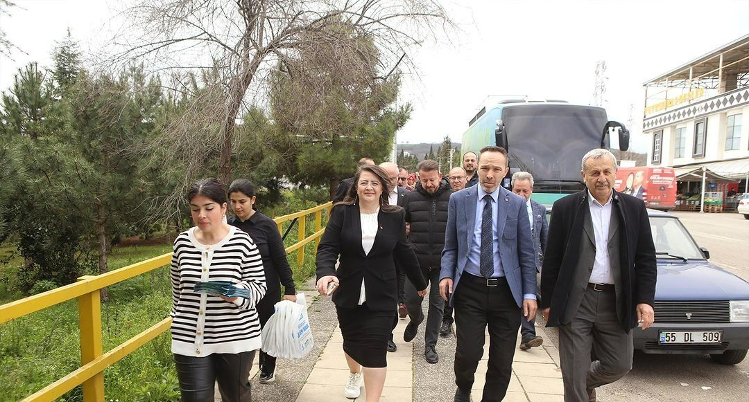 Özlem Maraş’tan Büyük Atakum Buluşmasi Ve İftar Daveti̇ (5)