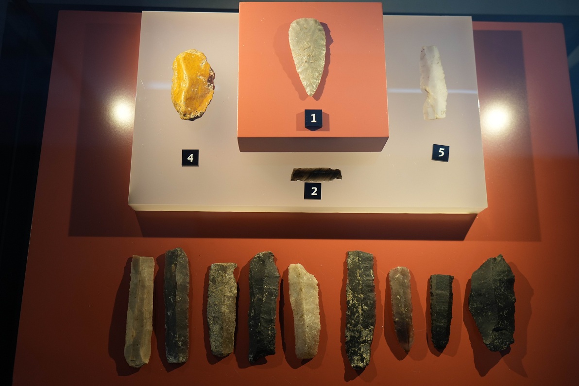 Mö 5900’Lü Yıllara Ait Volkanik Cam Kaya Samsun Müzesi’nde Sergileniyor1