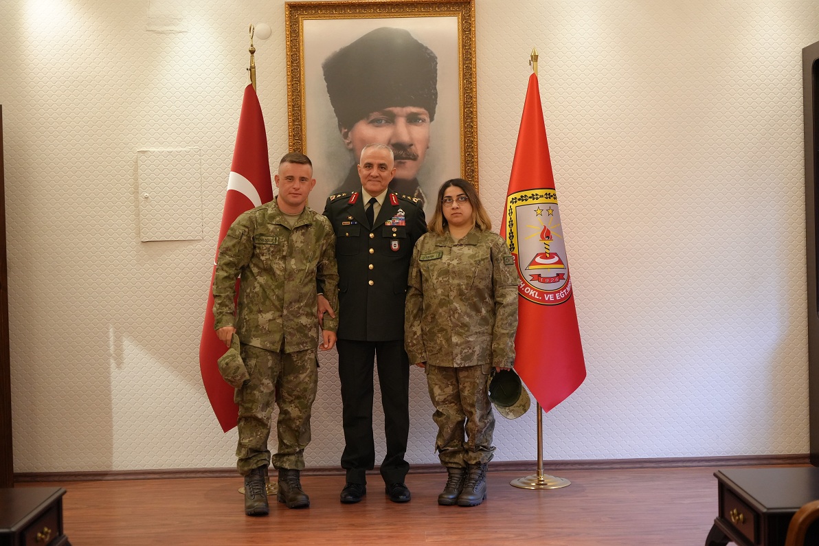 Samsun'da 105 Engelli Vatandaşın Asker Olma Hayali Gerçek Oldu (9)