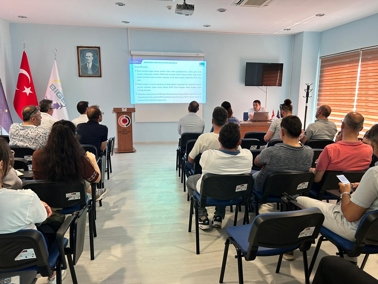 Bafra'da Kobi̇lere Dijital Dönüşüm Destek Programı Semineri (1)